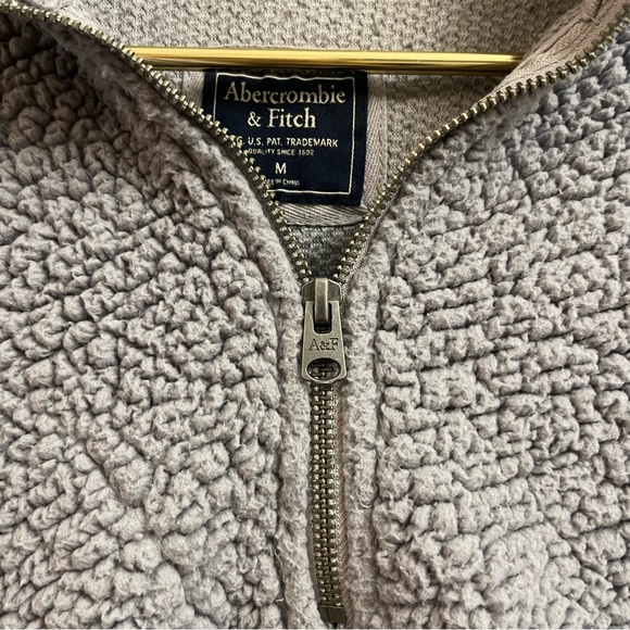 A&F Teddy Pocket Pullover 1/4 zip Sweater Medium - Picture 2 of 4